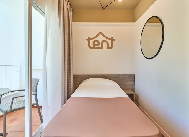 Standard, Single, Single Bed, Balcony, Tent Playa de Palma 6/9