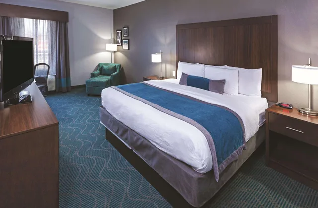 Deluxe, Double Bed, La Quinta Inn & Suites by Wyndham Fort Worth Arlington West 3/4