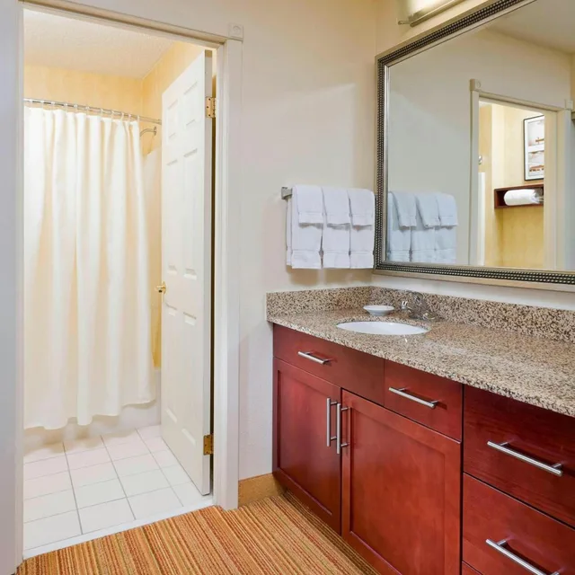 جناح بغرفتي نوم، Residence Inn Peoria 5/5