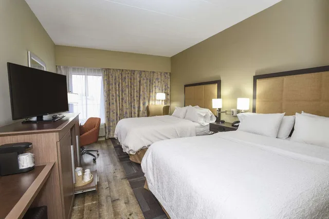 غرفة بسرير مزدوج، Hampton Inn Cincinnati Eastgat 1/3