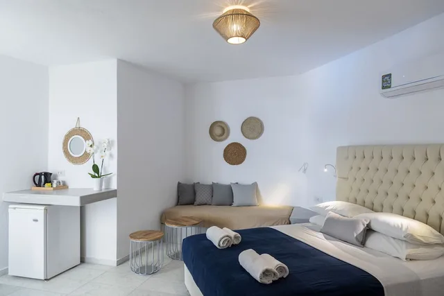 غرفة ديلوكس بسرير مزدوج وسرير فردي، Galinos Hotel 1/1
