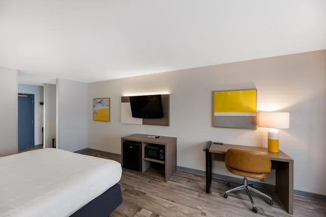 غرفة قياسية بسرير كينج، Quality Inn Suites Artesia 3/4