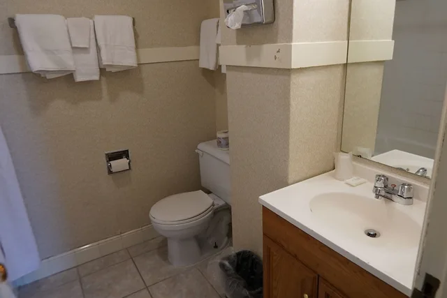 City, 2 Double Beds، Prince Arthur Waterfront Hotel & Suites 4/4