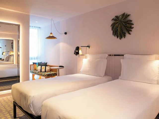 Mama, Medium, 2 Queen Beds, Mama Shelter Lisboa 1/6