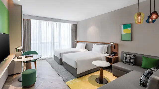 غرفة قياسية بسريرين منفصلين بإطلالة على المدينة في طابق مرتفع، Holiday Inn Xi an Chanba 3/5