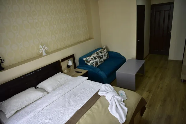 غرفة قياسية ثلاثية، Hotel The K Tbilisi 6/8