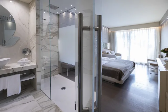 Junior Suite, Double Bed, Partial Lake View، Park Hotel Imperial Centro Tao Natural Medical Spa 5/10