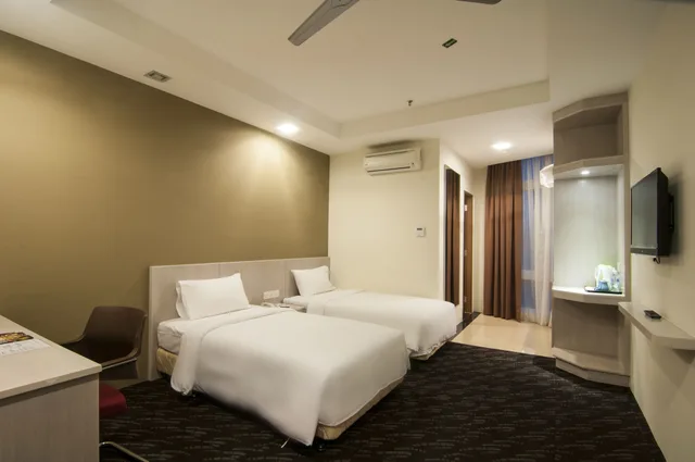 غرفة عائلية ثلاثية بسرير كينج وسرير فردي، Palette KL Sentral Station Formerly Scott Hotel 2/5