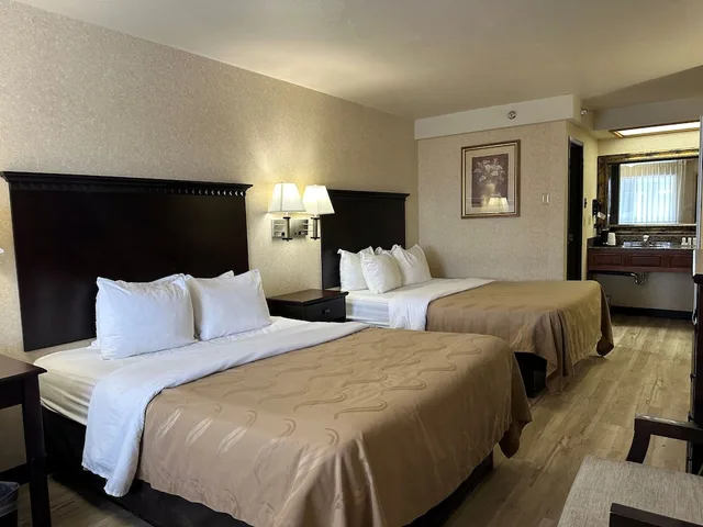 غرفة بسريرين كوين يُسمح فيها بالحيوانات الأليفة، Wingate by Wyndham Gunnison Near Western Colorado University 3/10