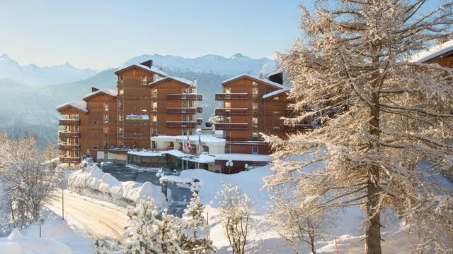 2 Bedrooms, Suite, Twin Beds, 1 Queen and 1 Murphy Bed, Queen Murphy Bed، Helvetia Intergolf Hotel And Aparthotel 1/1