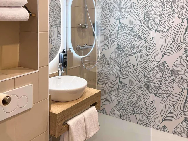 غرفة سوبيريور بسريرين مزدوجين مع أريكة، Ibis Style Chatenay-Malabry Paris Sud 6/6