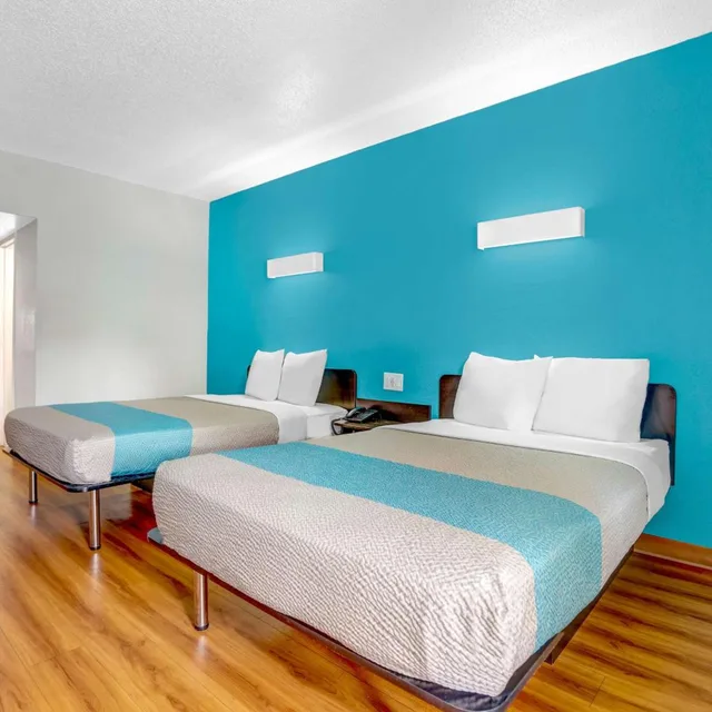 غرفة رباعية بسرير مزدوج، Motel6 Jacksonville, NC 3/10