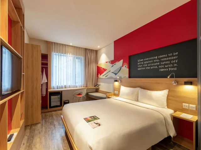 غرفة قياسية بسرير كوين، Ibis Saigon Airport 3/9