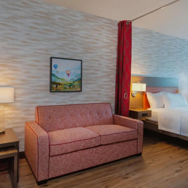 جناح استوديو بسريرين كوين مع أريكة، Home2 Suites by Hilton Lake Havasu City 3/7