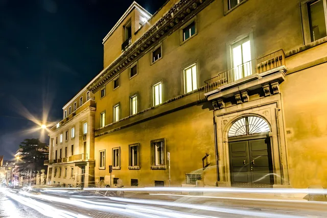 غرفة، Luxury Rooms H 2000 Roma 1/1