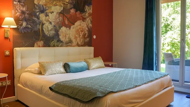 غرفة بسرير كوين، Hotel Les Jardins de La Madrague 3/7