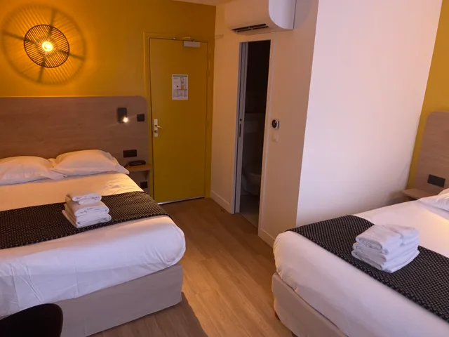 غرفة رباعية، HOTEL D ALSACE 3/8