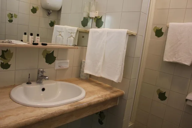 غرفة رباعية، Hotel Venezia Vasto 3/4