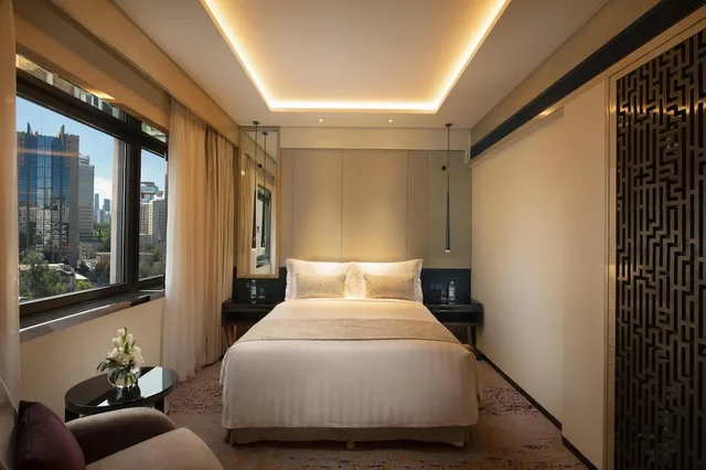 جناح جونيور بسرير كوين، Kempinski Hotel Beijing Yansha centre 1/3