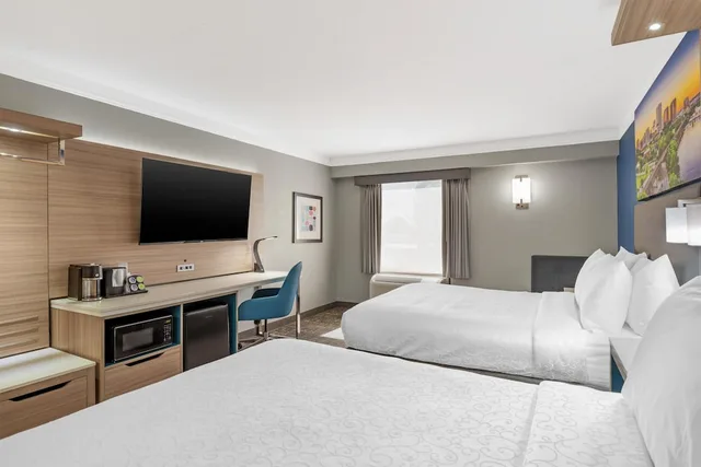 غرفة قياسية بسريرين كوين، Best Western Plus Glen Allen Inn 4/10