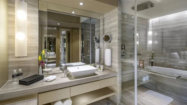 غرفة كلاسيكية بسرير كينج مع دخول الصالة، Intercontinental Shanghai Jing An Ex Intercontinental Puxi 5/6