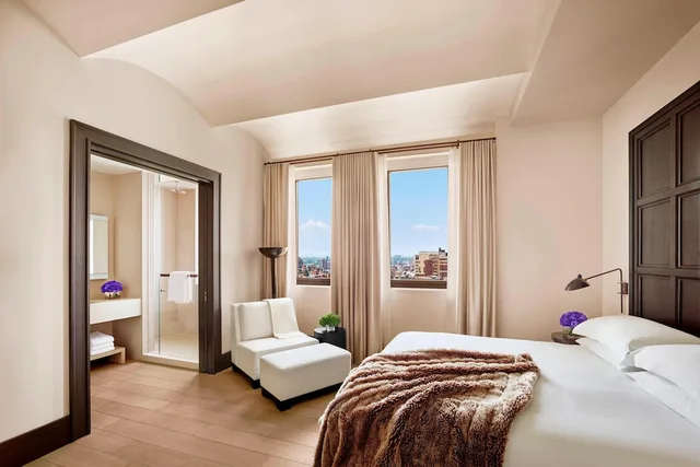 Deluxe, King Bed, with View, The New York EDITION 1/4