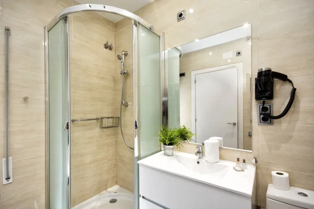 شقة بسرير مزدوج وسريرين منفصلين بغرفتي نوم، Mercedes Heritage Barcelona Apartments 6/8