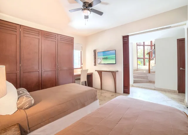 بنتهاوس حصري بسرير كينج وسرير كوين وسريرين منفصلين بشرفة بـ3 غرف نوم، Maya Villa Condo Hotel Beach Club 7/10