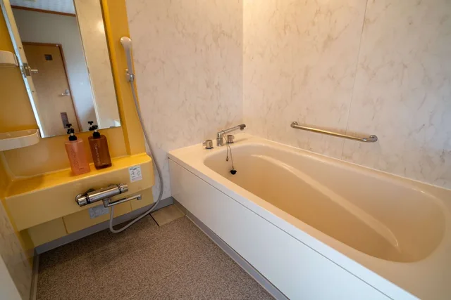 Private, Family, 1 Single and 2 Bunk Beds، Guest House Ouka - Hostel 9/10