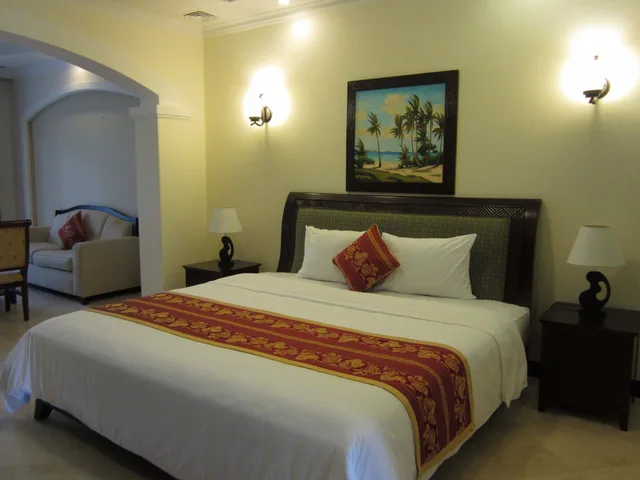 غرفة كومفورت بسرير كوين بإطلالة على الحديقة، Olalani Resort and Condotel 2/3