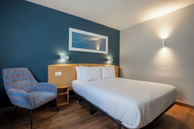 Room, Double Bed, Travelodge Alicante Puerto 10/10