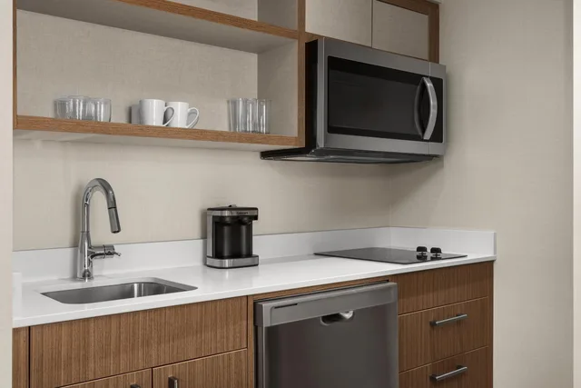 جناح استوديو بسريرين كوين مع أريكة، Homewood Suites By Hilton Burlington 7/9