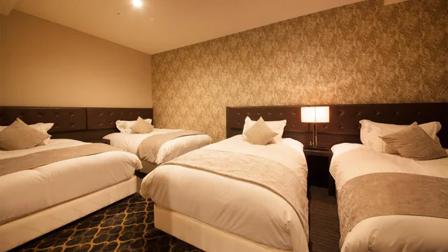 غرفة بريميوم عائلية، Centurion Hotel Grand Kobe Station 1/1