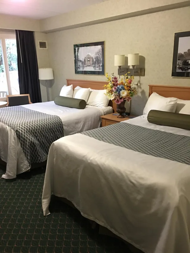 غرفة ديلوكس بسريرين كوين، Travelodge by Wyndham Winnipeg East 6/10