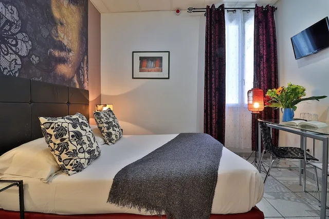 غرفة قياسية بسرير مزدوج، Le Panoramic Boutique Hotel 3/4