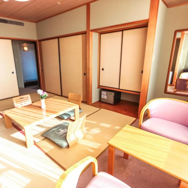 غرفة سوبيريور تقليدية بشرفة، LiVEMAX Resort Kaga-Yamashiro 4/4