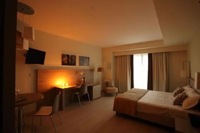 غرفة كومفورت ثلاثية، Turin Airport Hotel Residence 2/2