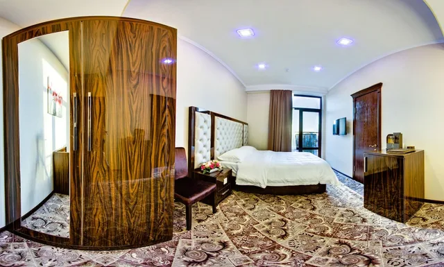 غرفة قياسية مفردة بسرير كينج، Plaza Hotel Bishkek 2/5