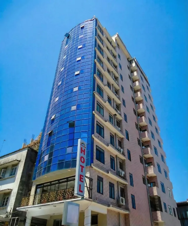 غرفة تُحدَّد عند الوصول، Rainbow Hotel 1/1