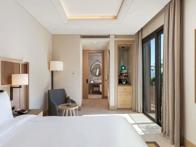 غرفة ديلوكس بسرير كينج بإطلالة على الحديقة، The Bodrum Hotel Yalikavak - MGallery Collection 7/10