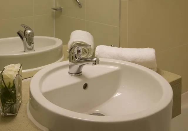غرفة سوبيريور بسريرين منفصلين، Leonardo Hotel Bradford 6/6