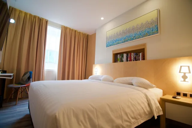 غرفة سوبيريور بسرير مزدوج، Verse Luxe Hotel Wahid Hasyim 8/10