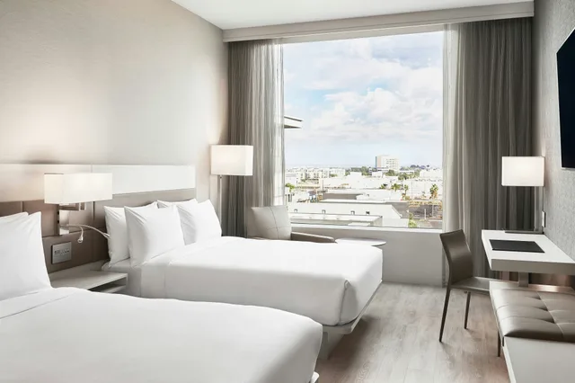غرفة بسريرين كوين، AC Hotel by Marriott Los Angeles South Bay 1/2