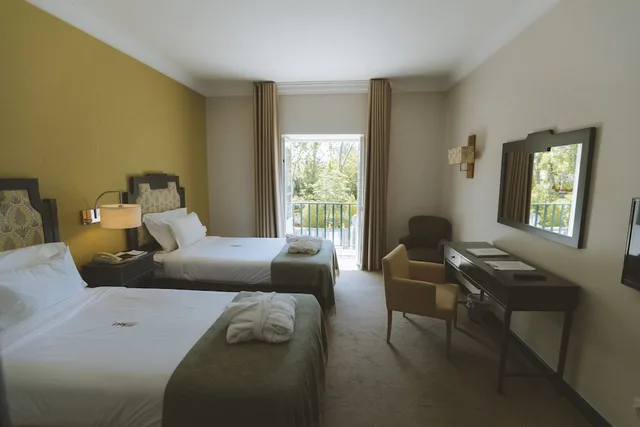 غرفة قياسية بسريرين منفصلين، Conimbriga Hotel Do Paco 1/1