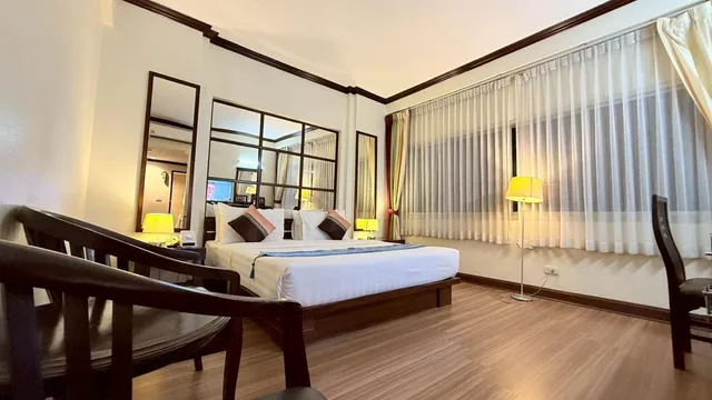 جناح بريميير بسرير مزدوج، GRAND BUSINESS INN 2/10