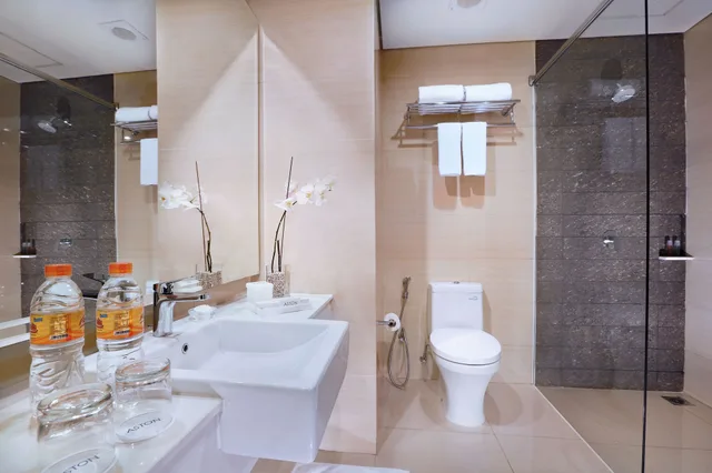 غرفة سوبيريور بسريرين منفصلين، Aston Imperial Bekasi Hotel & Conference Center 3/3