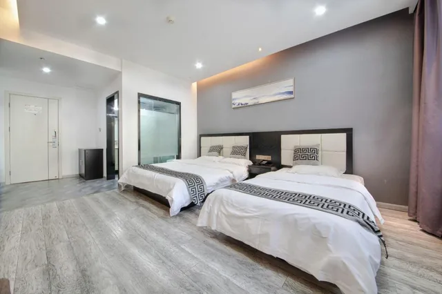 Fashion, Family, 1 King and 1 Single Beds, Shell Wuxi Huishan District Wanda Plaza Yanqiao Subway Station Hotel 3/8