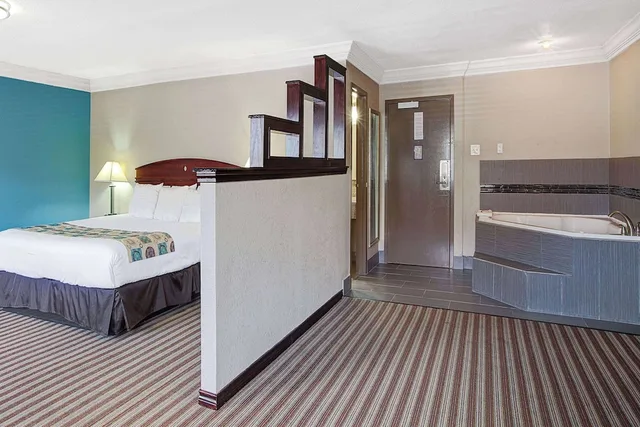 جناح استوديو ديلوكس بسرير كينج، Red Lion Inn & Suites Houston IAH Airport 5/10