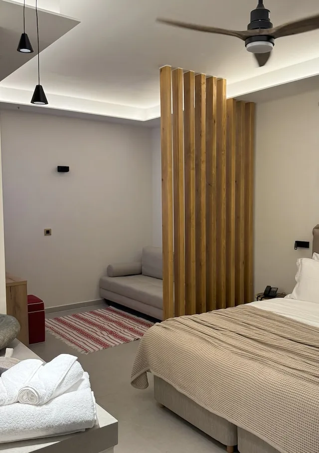 Executive, Double Bed, Partial Sea View, The Noverian Antama Organic Beach Resort Chania 3/10