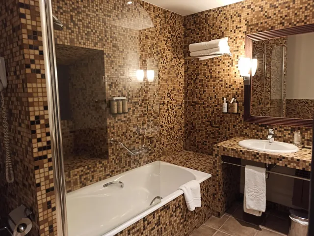 غرفة بسرير مزدوج أو سريرين منفصلين مع سرير إضافي، Parador De Trujillo 7/10